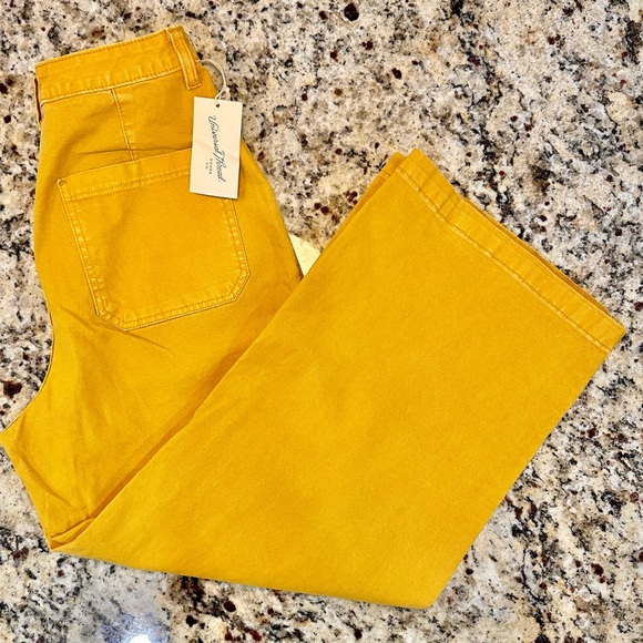 Universal Thread Warm Yellow Wide Leg Pants - Picture 2 of 5